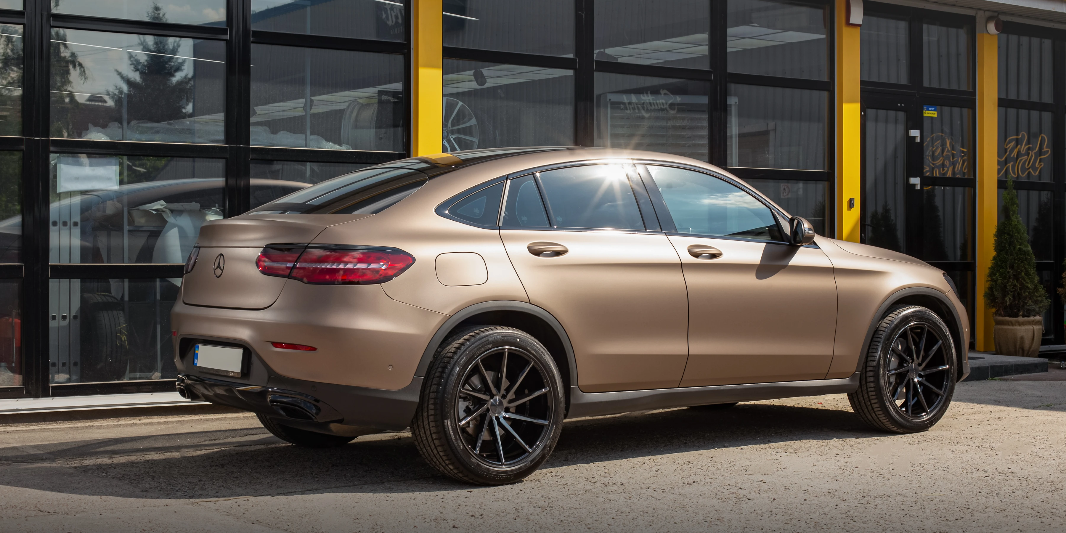 Пленка матовая 3M 1080-M209 Matte Brown Metallic